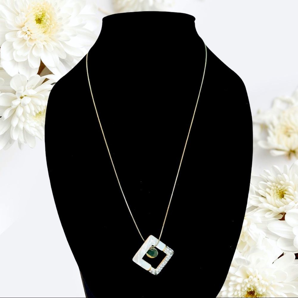 Unique long fashion necklace✨